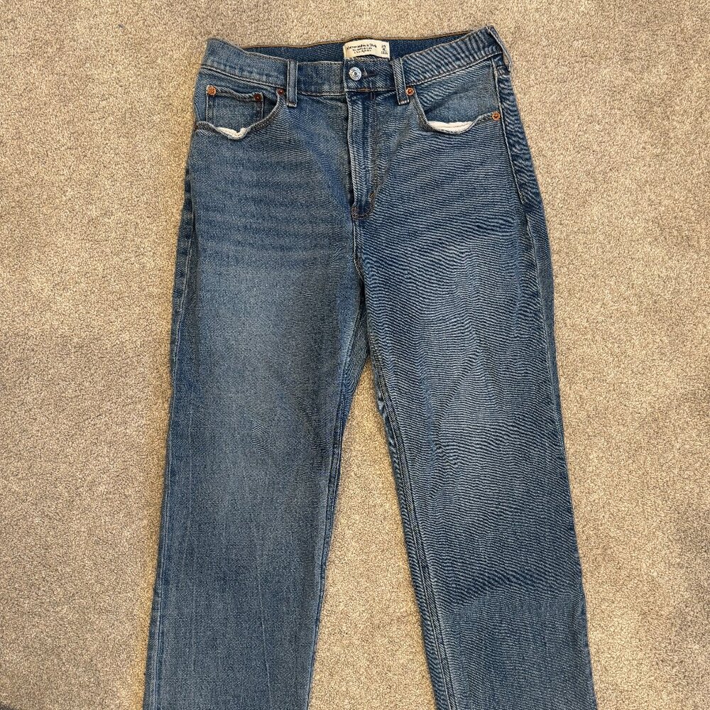 Abercrombie Ankle Straight ultra high rise, size 28S